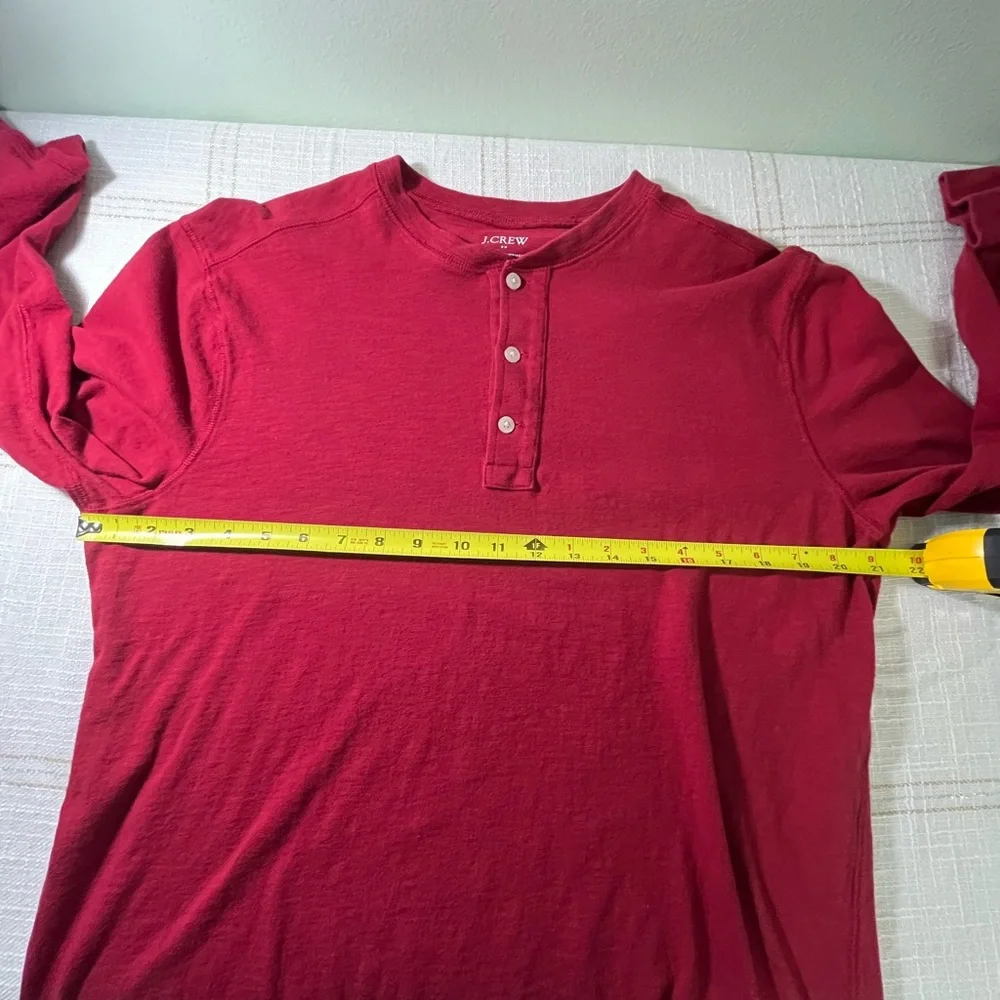 J. Crew Men's Deep Red Long-Sleeve Henley 100% cotton size Large